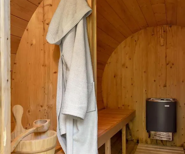 Casa vacanze By The River Polhov Gradec